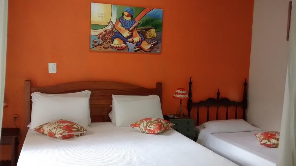 Pousada Arte Colonial - Casarao Historico Do Sec XVIII - Lancha Propria Araquari Room photo