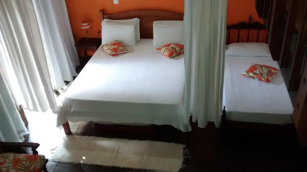 Pousada Arte Colonial - Casarao Historico Do Sec XVIII - Lancha Propria Araquari Room photo